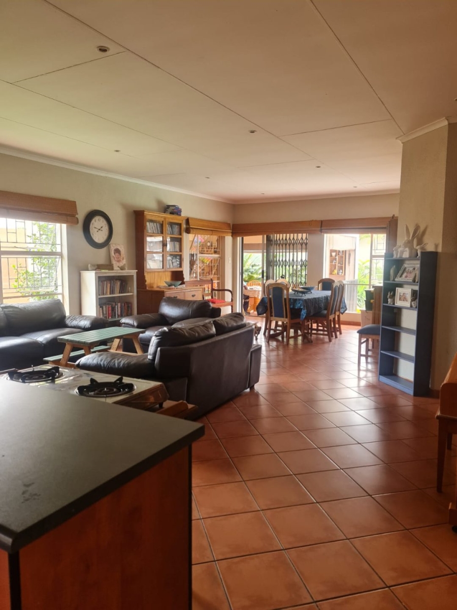 3 Bedroom Property for Sale in Vaalpark Free State